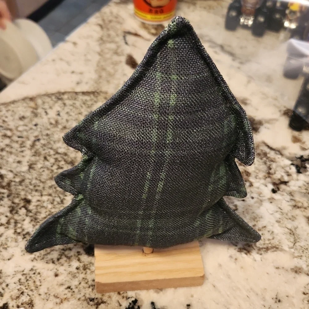 Christmas tree on block stand table display